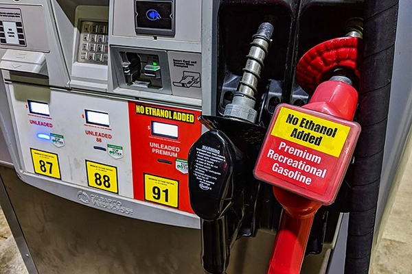 Gasoline pump with octane numbers