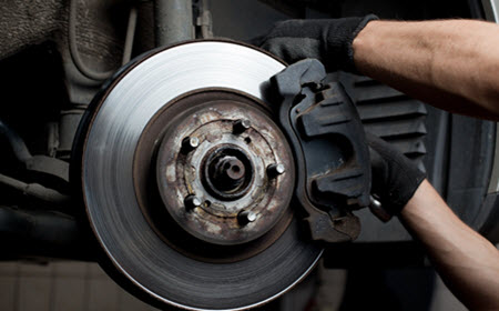 Land Rover Brake Pad Check
